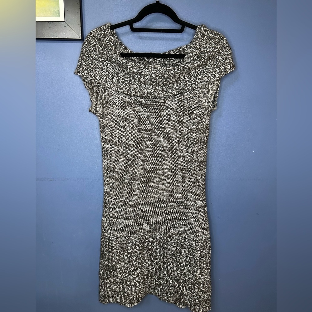 Suzy Shier Textured Knit Dress - Black and White